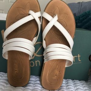 B.O.C. Size 7 white slip on sandals